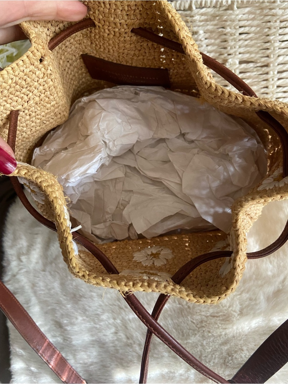 SEZANE Daisy Embroidered Raffia Farrow Bag. ⚜️ - Picture 9 of 15